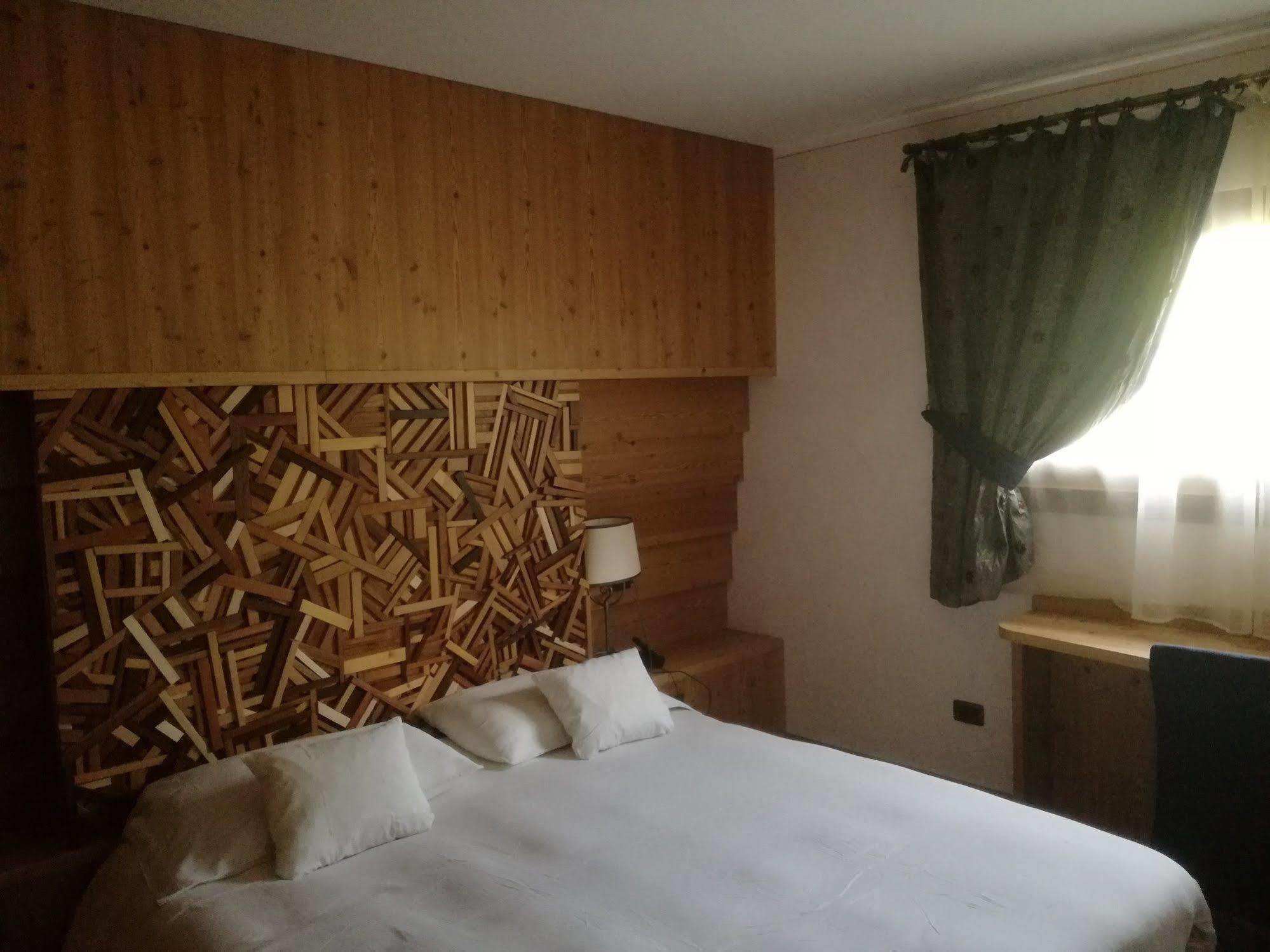 Hotel Bait De Angial Livigno Luaran gambar