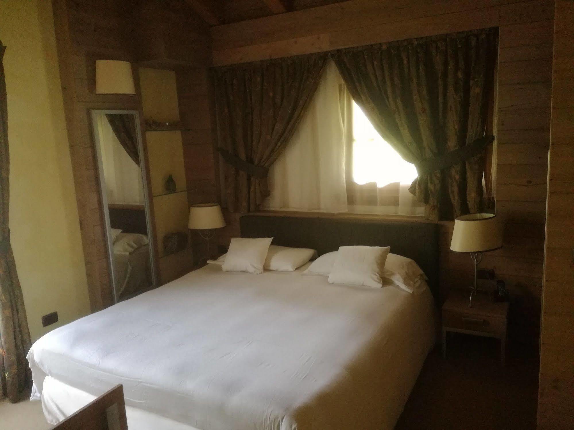 Hotel Bait De Angial Livigno Luaran gambar